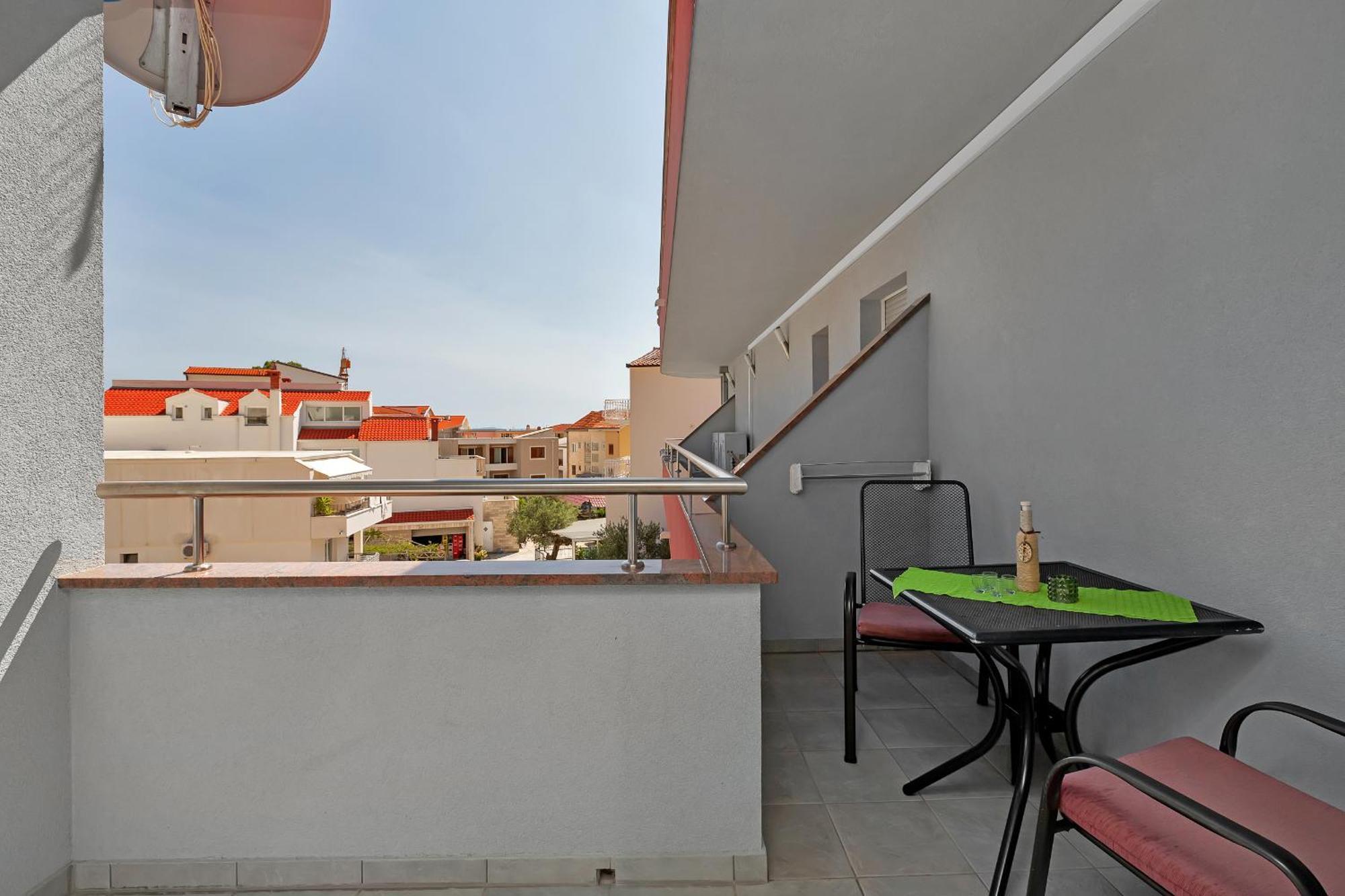 Villa Juric 2 Baška Voda Exterior foto