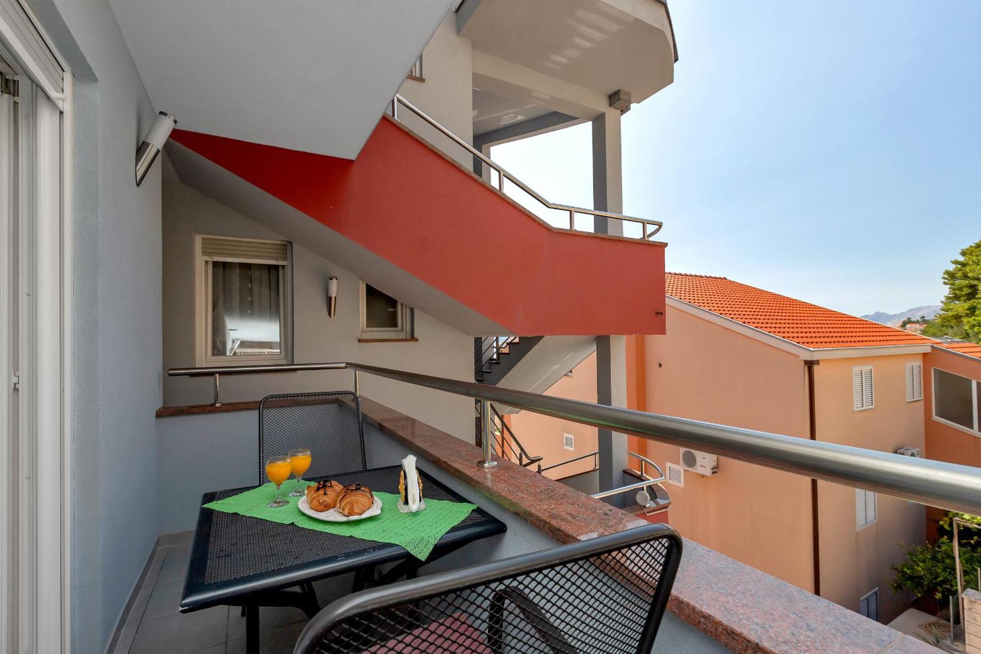 Villa Juric 2 Baška Voda Exterior foto